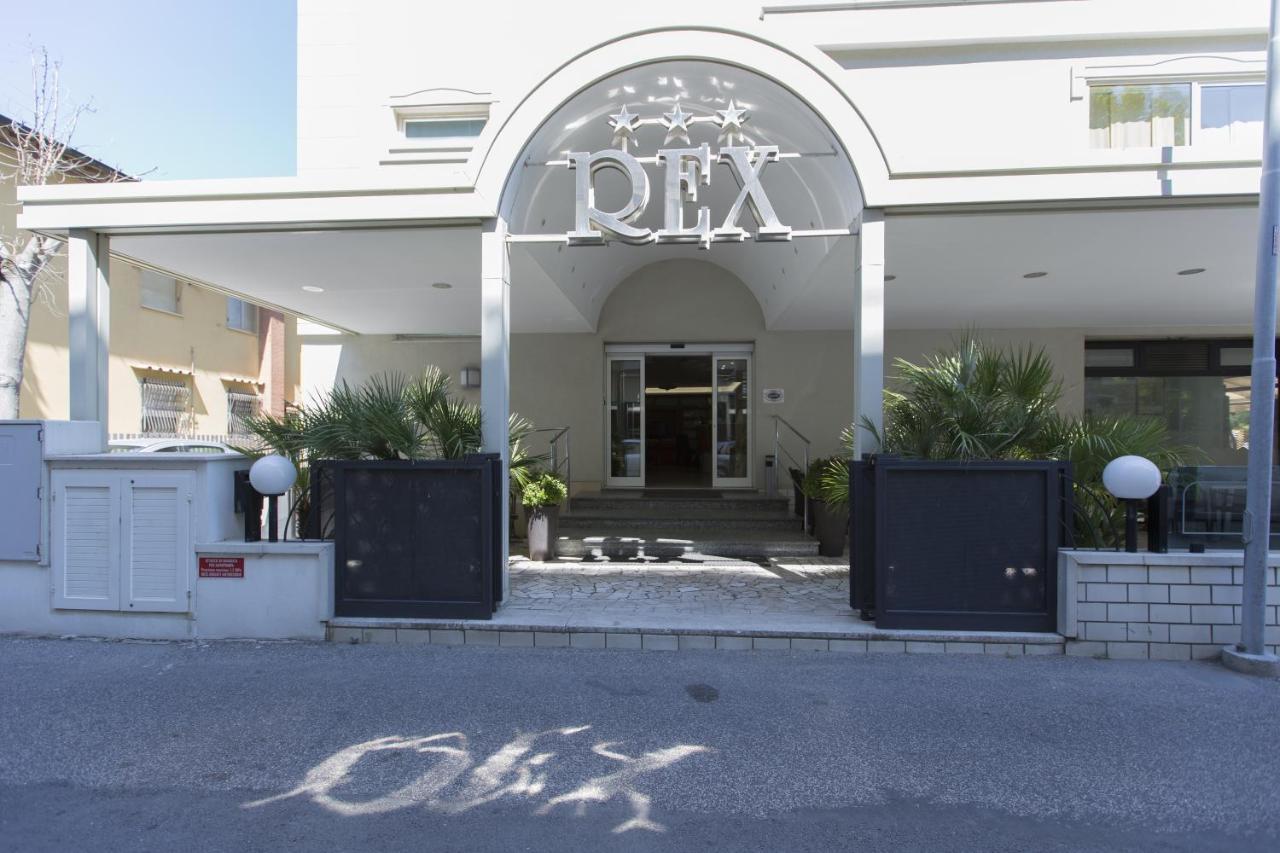 Hotel Rex Rimini Exteriör bild