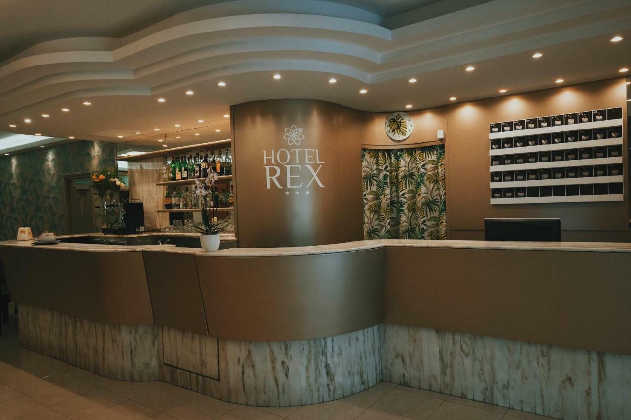Hotel Rex Rimini Exteriör bild